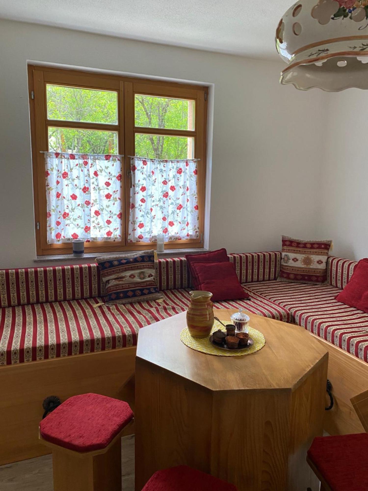 Atlantis Home Kulen Vakuf Buitenkant foto
